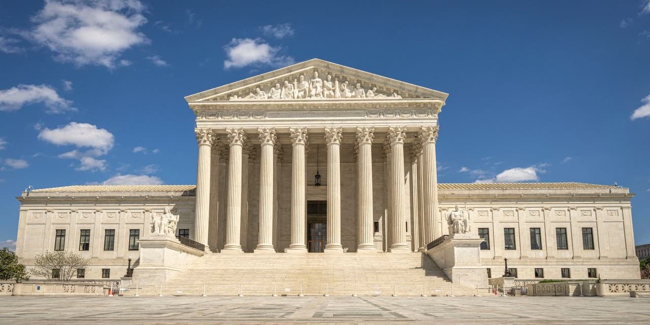 Picture of the Supreme Court