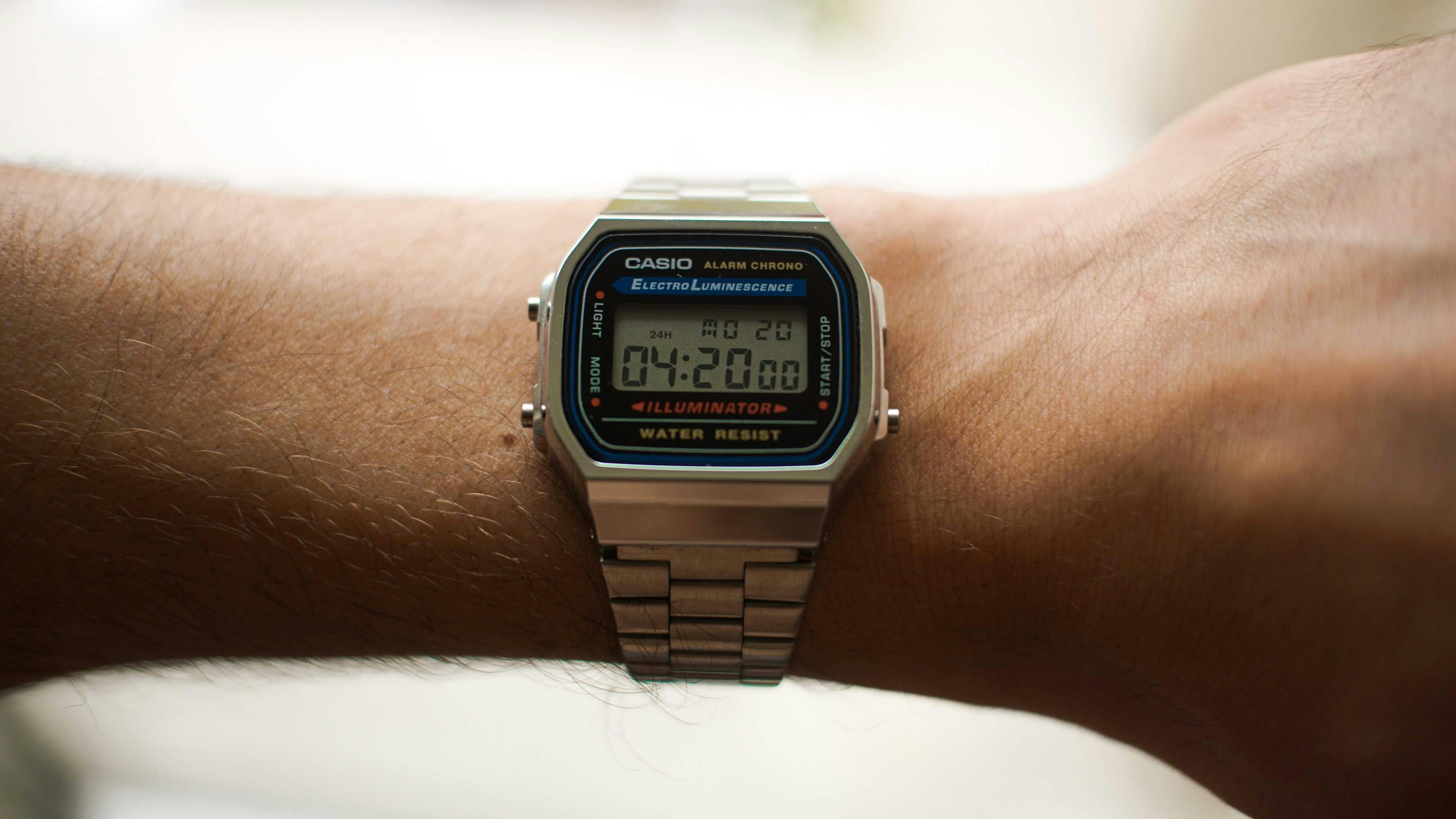 watch at 4:20