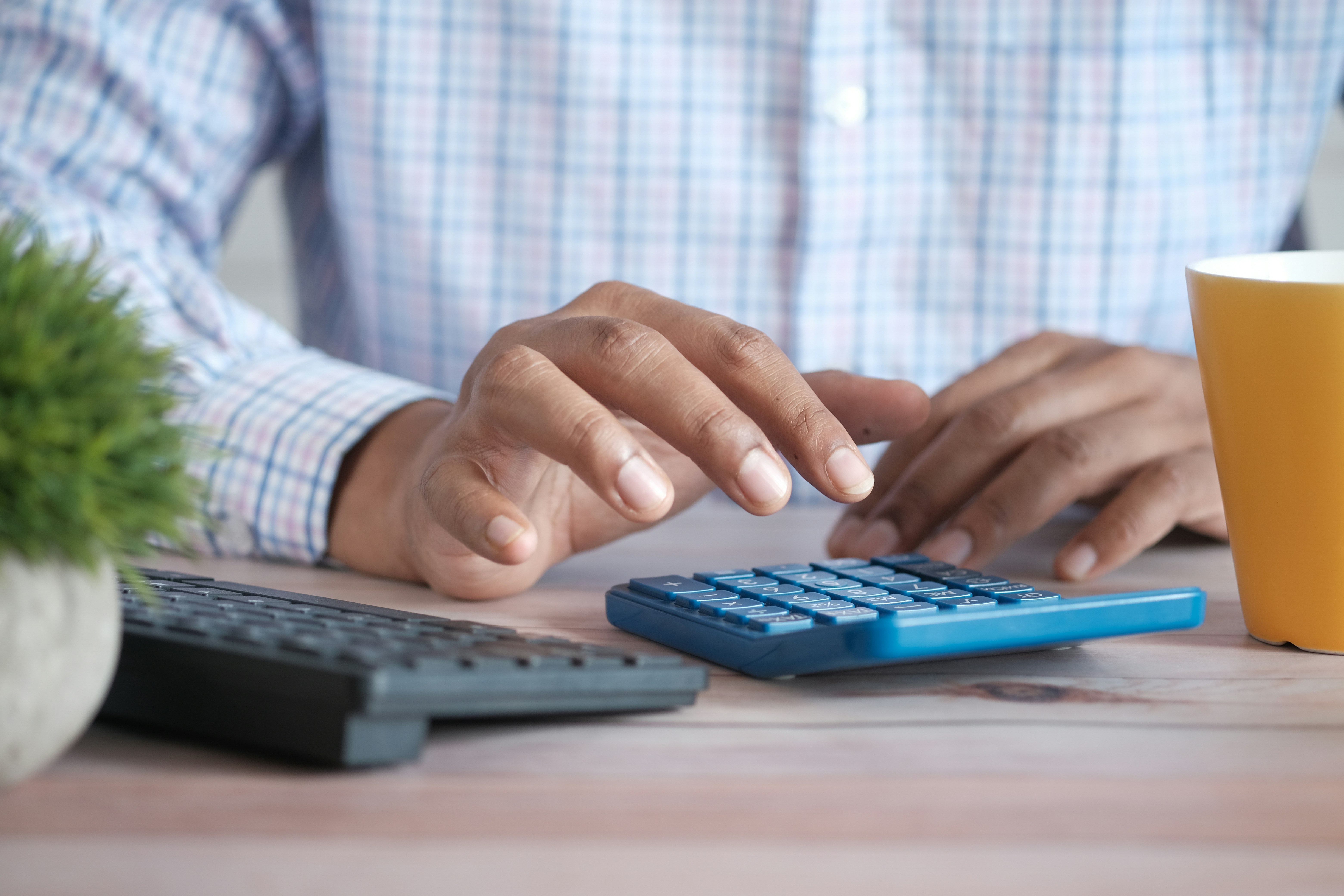 calculator calculating